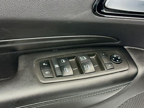 Used 2021 Dodge Durango SXT image 15