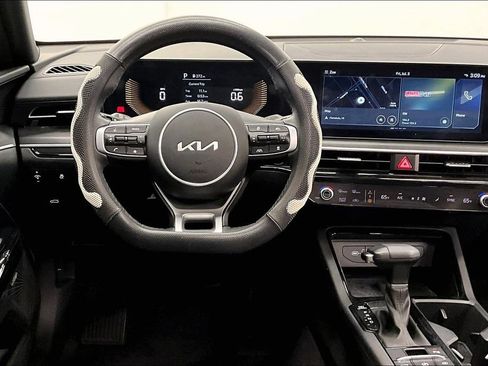 Used 2025 Kia K5 GT-Line w/ GT-Line Premium Package FWD image 4