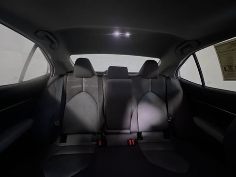 Used 2024 Toyota Camry LE w/ Convenience Package image 33