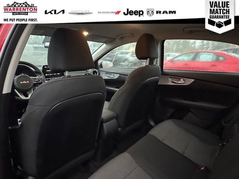 Certified 2024 Kia Forte LXS w/ LXS Technology Package image 33