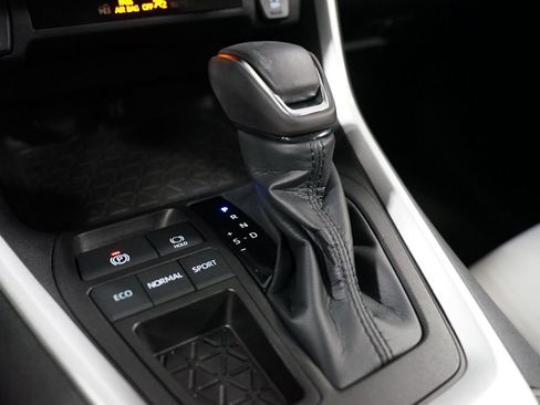 Certified 2024 Toyota RAV4 XLE Premium image 21