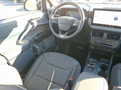 New 2026 Ford Maverick XLT w/ Black Appearance Package image 16