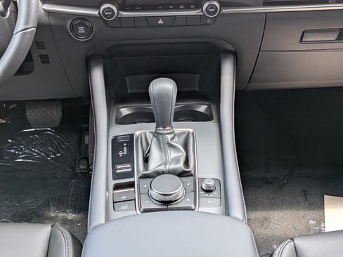 New 2026 MAZDA MAZDA3 s FWD image 19