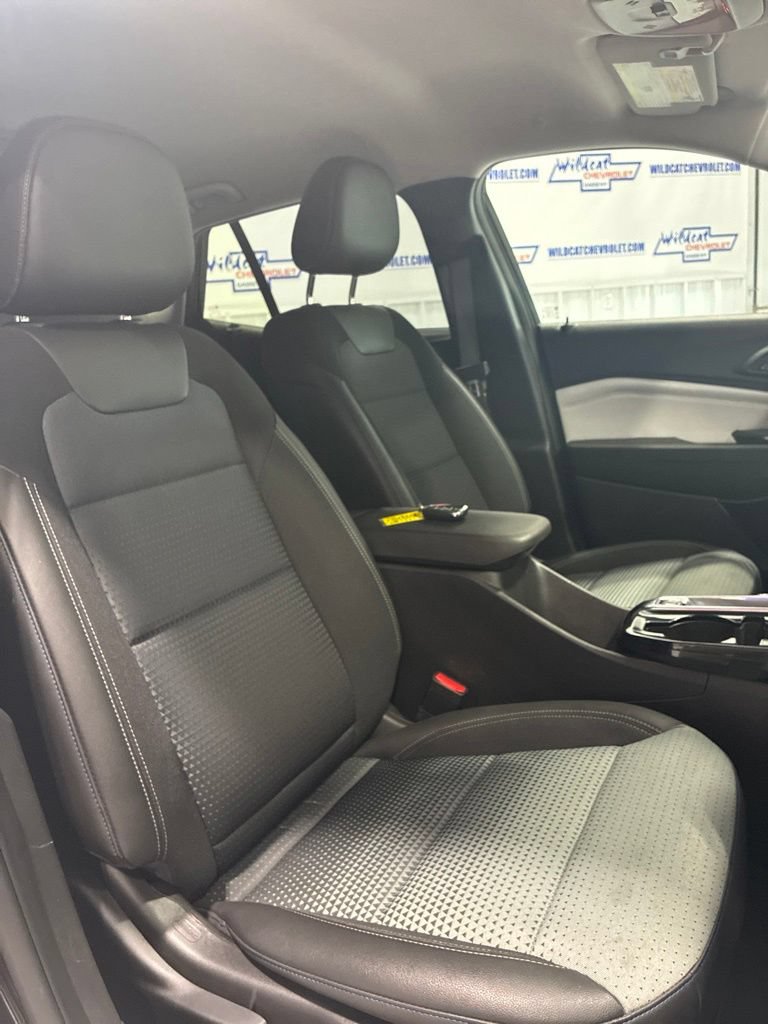 Used 2026 Chevrolet Trax LT FWD image 39