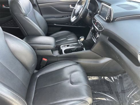 Used 2020 Hyundai Santa Fe SEL image 9