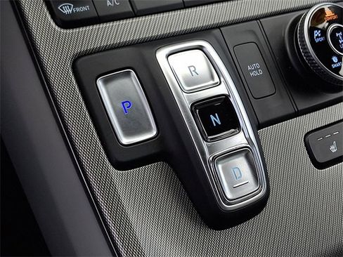 Used 2024 Hyundai Palisade SEL image 17