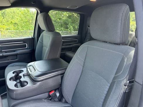 Used 2025 RAM 2500 Big Horn AWD/4WD image 5