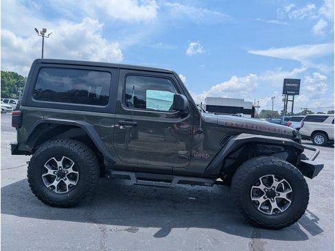 Used 2021 Jeep Wrangler Rubicon AWD/4WD image 2