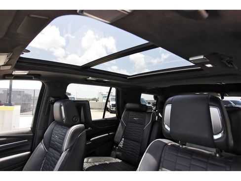 Certified 2024 Cadillac Escalade Sport Platinum AWD/4WD image 30