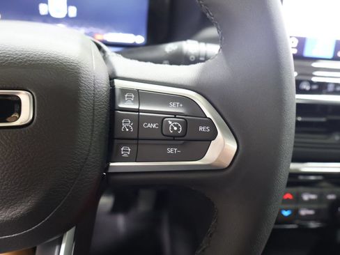 New 2026 Jeep Compass Limited w/ Sun, Sound & Navigation Group AWD/4WD image 25