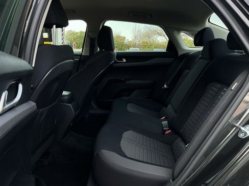 Used 2025 Kia K5 LXS image 11