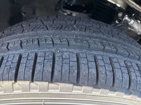 New 2025 Jeep Grand Cherokee Summit w/ Luxury Tech Group V image 20