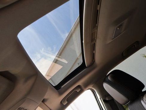 Certified 2020 Chevrolet Trax LT w/ Sun & Sound Package FWD image 37