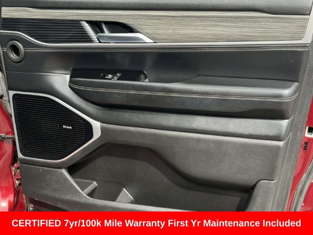 Used 2022 Jeep Wagoneer Series III w/ Premium Group I AWD/4WD image 9