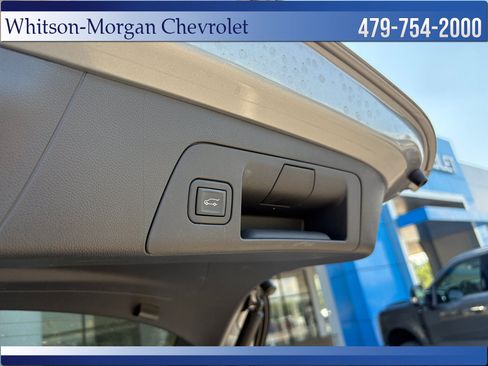 Used 2023 Buick Envision Avenir AWD/4WD image 40