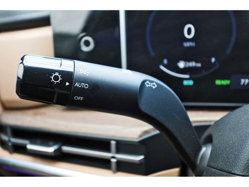 Used 2026 Hyundai Santa Fe Calligraphy image 19