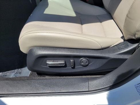 Used 2024 Honda Accord Touring image 21