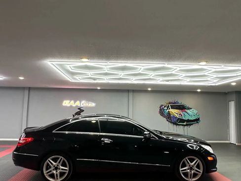 Used 2012 Mercedes-Benz E 350 4MATIC Coupe w/ Premium 2 Pkg image 7