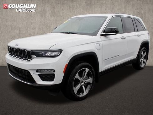 New 2024 Jeep Grand Cherokee Limited 4xe w/ Luxury Tech Group II image 6