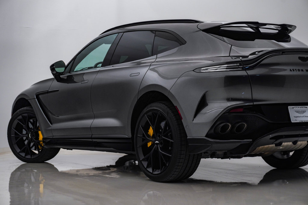 Used 2026 Aston Martin DBX 707 AWD/4WD image 9
