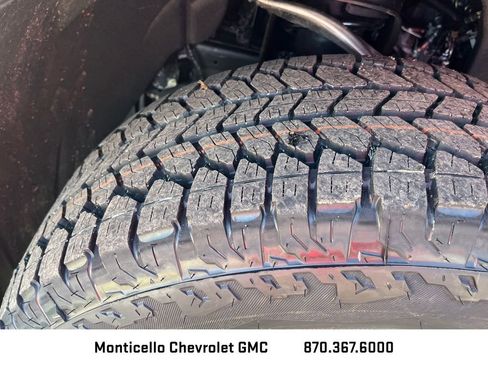 New 2026 GMC Sierra 1500 SLT w/ SLT Premium Package image 28