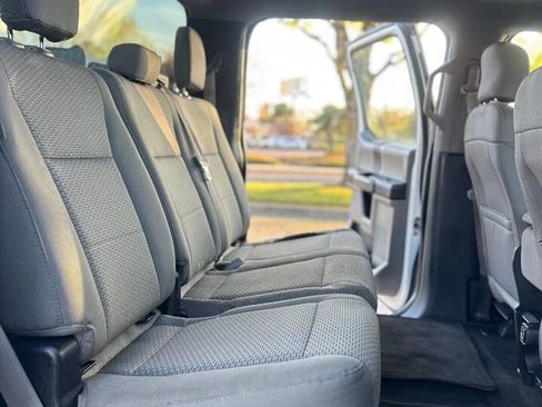 Used 2015 Ford F150 XLT image 7