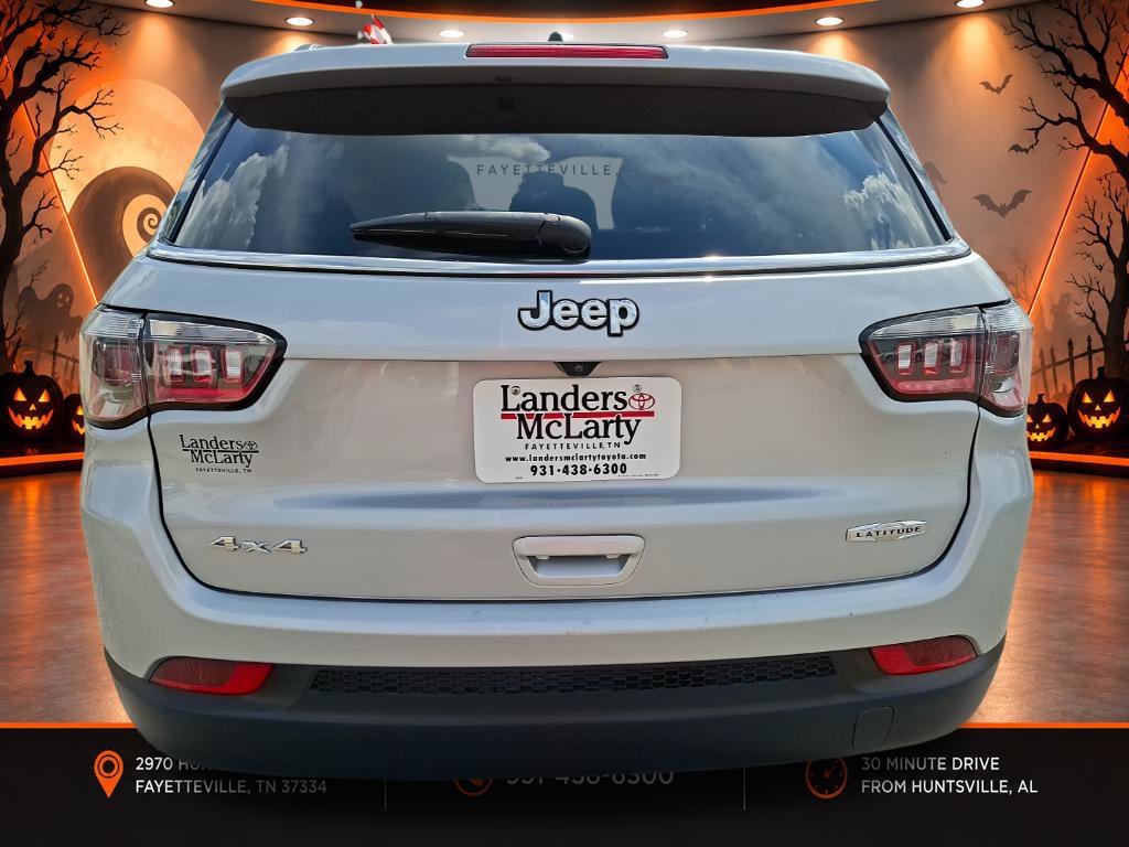 Used 2024 Jeep Compass Latitude AWD/4WD image 4