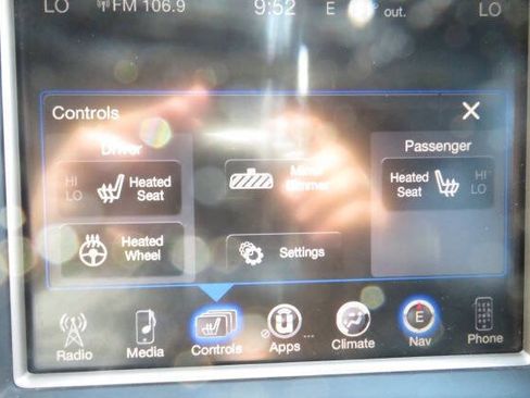 Used 2015 Jeep Grand Cherokee Limited w/ Trailer Tow Group IV AWD/4WD image 26