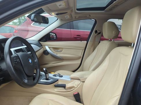 Used 2013 BMW 328i Sedan RWD image 6