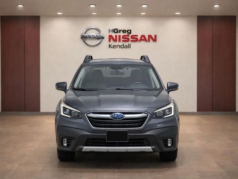 Used 2021 Subaru Outback Premium AWD/4WD image 2