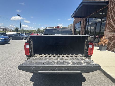 Used 2025 GMC Canyon AT4 AWD/4WD image 26