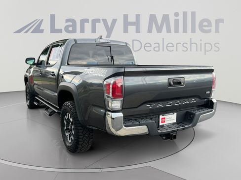 Used 2020 Toyota Tacoma TRD Off-Road AWD/4WD image 3