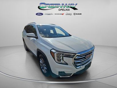 Used 2024 GMC Terrain SLT