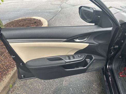 Used 2016 Honda Civic LX image 11