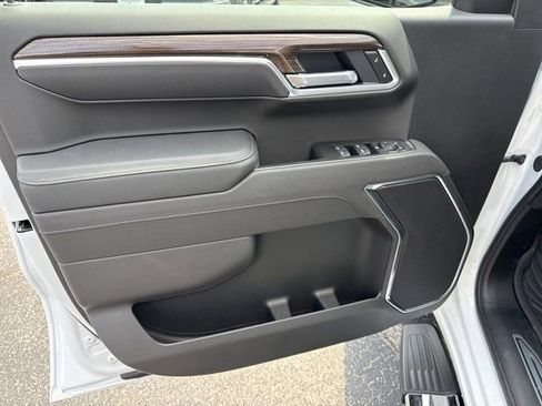 New 2026 Chevrolet Silverado 1500 LT w/ Z71 Off-Road Package image 16