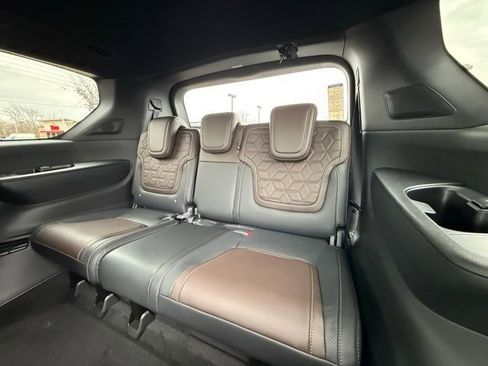 New 2026 Nissan Armada Platinum Reserve image 16