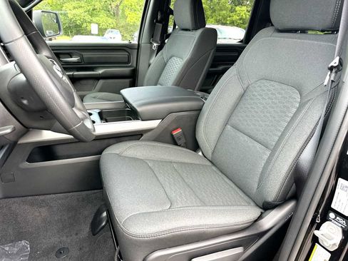New 2026 RAM 1500 Express image 17