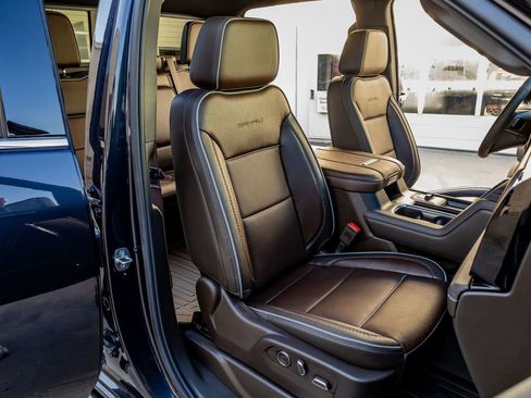 Used 2024 GMC Sierra 2500 Denali w/ Denali Reserve Package image 31