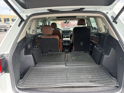 Used 2023 Volkswagen Atlas SE FWD image 7
