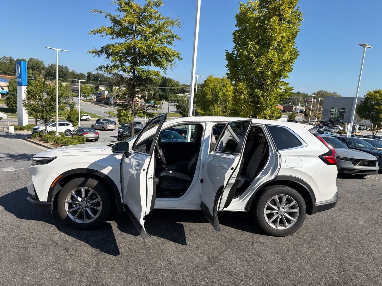 Used 2025 Honda CR-V EX image 19