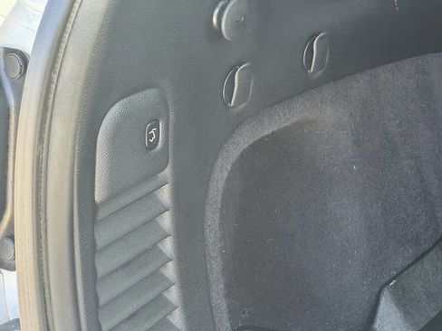 Used 2015 Jeep Grand Cherokee Altitude AWD/4WD image 24