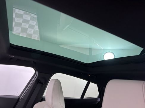 New 2026 BMW X2 xDrive28i image 14