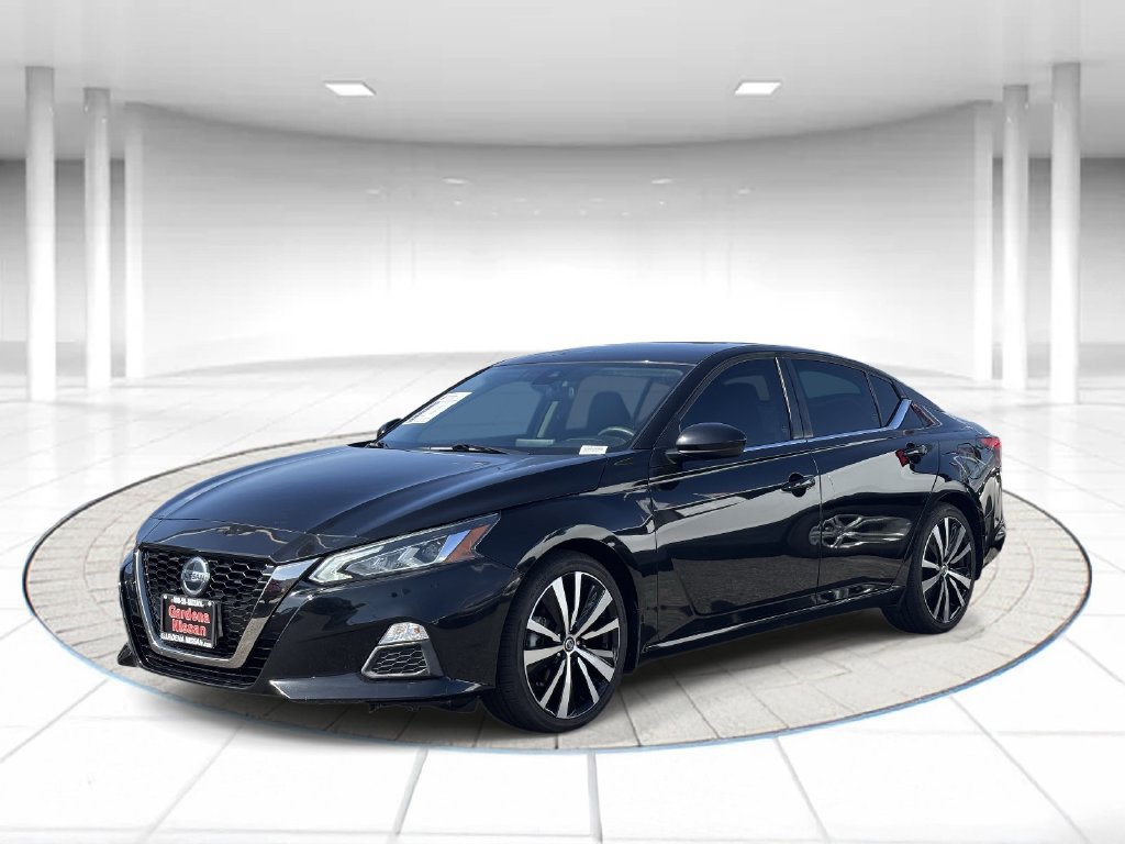 Certified 2021 Nissan Altima 2.5 SR FWD image 1