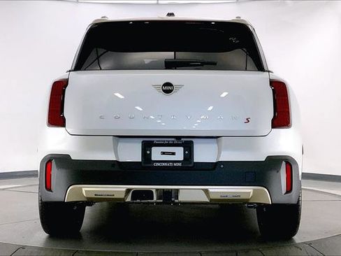 Used 2025 MINI Cooper Countryman S w/ Comfort Package Max image 3
