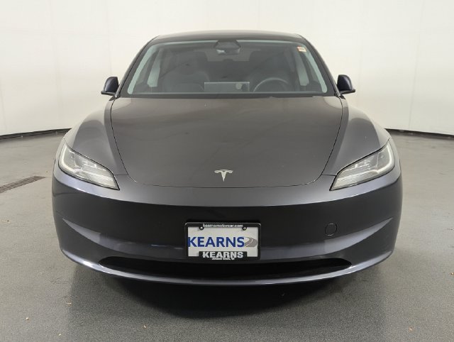 Used 2025 Tesla Model 3 Long Range RWD image 3