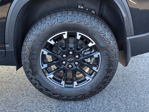 New 2026 Chevrolet Traverse Z71 image 6