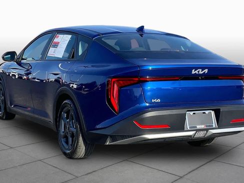 Used 2025 Kia K4 FWD image 12