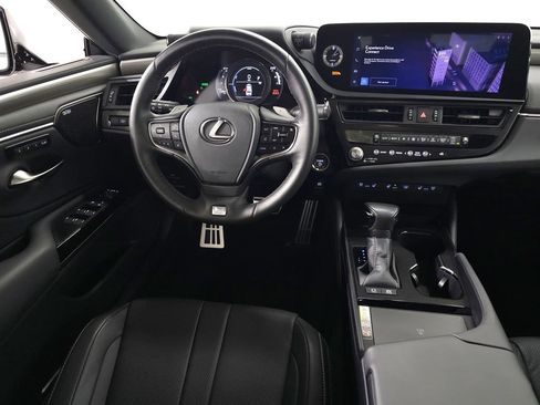 Certified 2024 Lexus ES 300h F Sport image 18