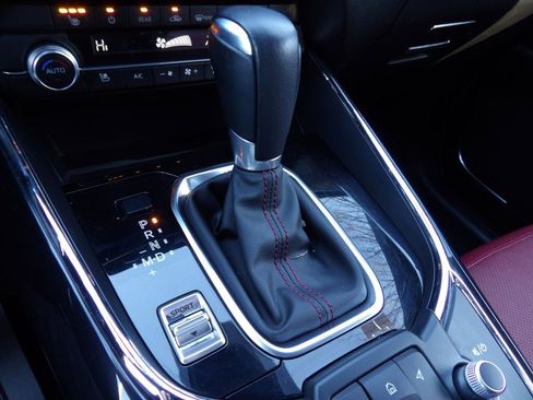 Used 2021 MAZDA CX-9 Carbon Edition image 22