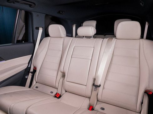 New 2026 Mercedes-Benz GLS 580 4MATIC image 30